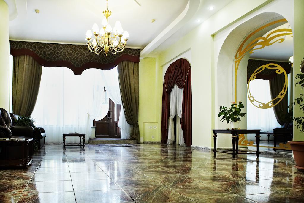 Astoria Hotel Dnipro Eksteriør billede
